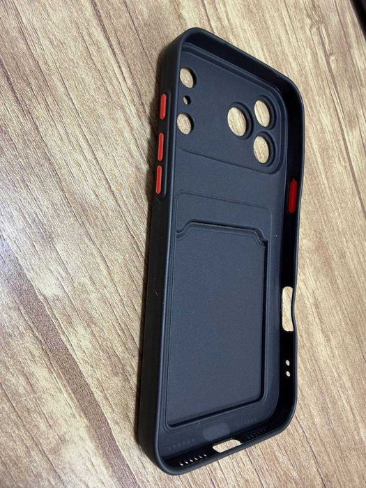 Продаю силиконовый чехол для iPhone 17 Pro Max