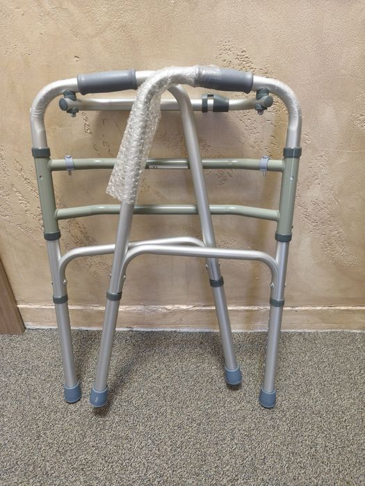 Сгъваема алуминиева проходилка - рамка