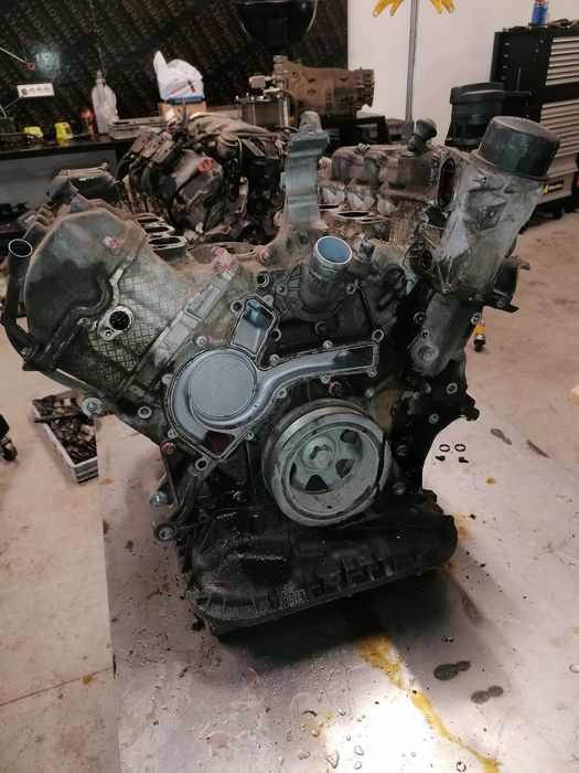 Продам двигател за Мерцедес мл 320 бензин