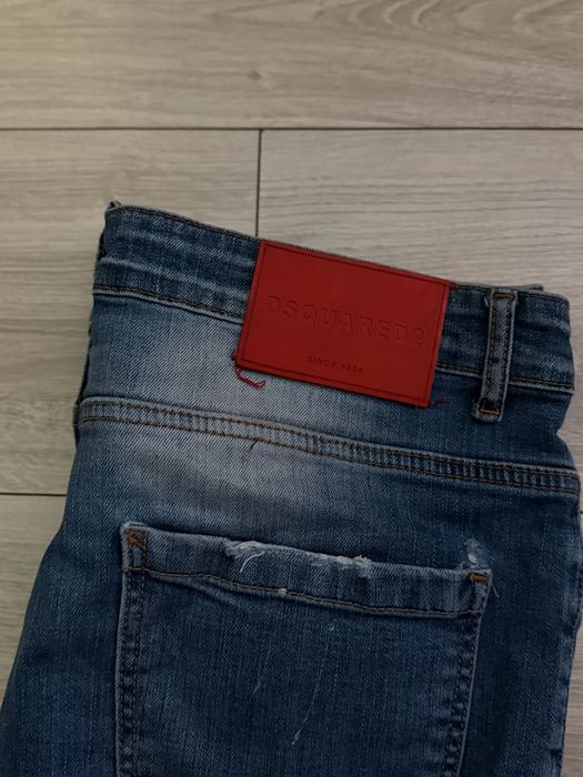 Blugi Dsquared scurti