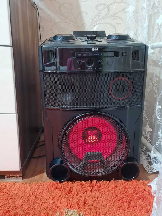 Музыкальный центр LG, караоке, блютуз