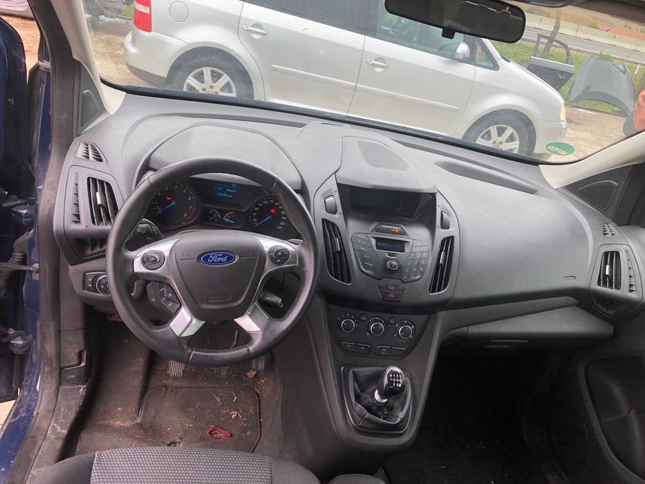 Dezmembrari piese Ford Tourneo Connect  1.0 BENZINA M2GA MANUAL 6+1