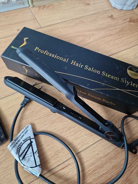 Сешоар и професионаллна преса за косаа