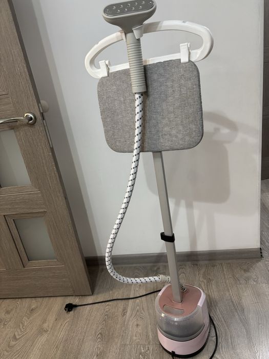 Продам отпариватель для одежды в отличном состоянии