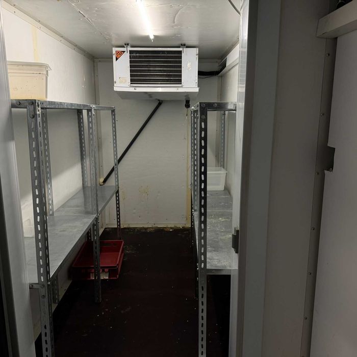 Продава се Заведение в София, Връбница 1 - 170 кв.м за 883 €/кв.м - Снимка #4