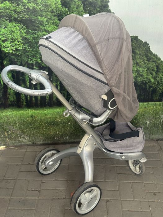 Срочно продам коляску Stokke xplory
