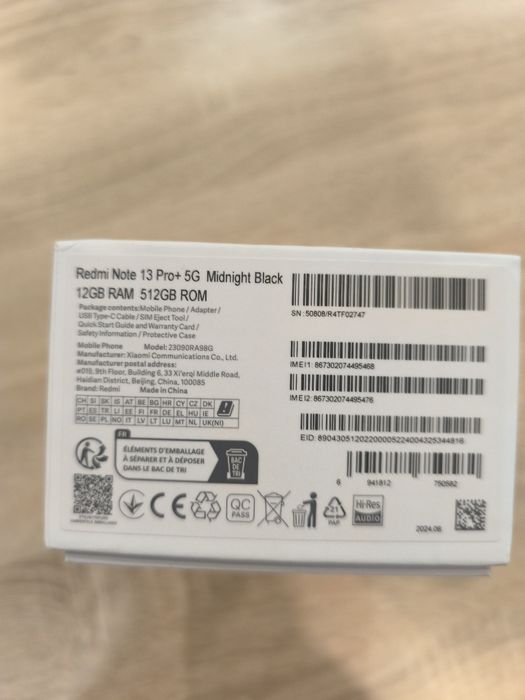 Xiaomi Redmi Note 13 Pro +