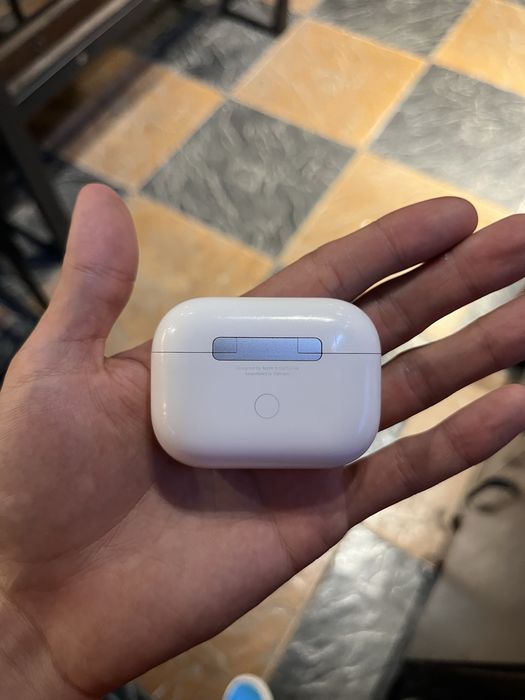 Продаю кейс air pods pro