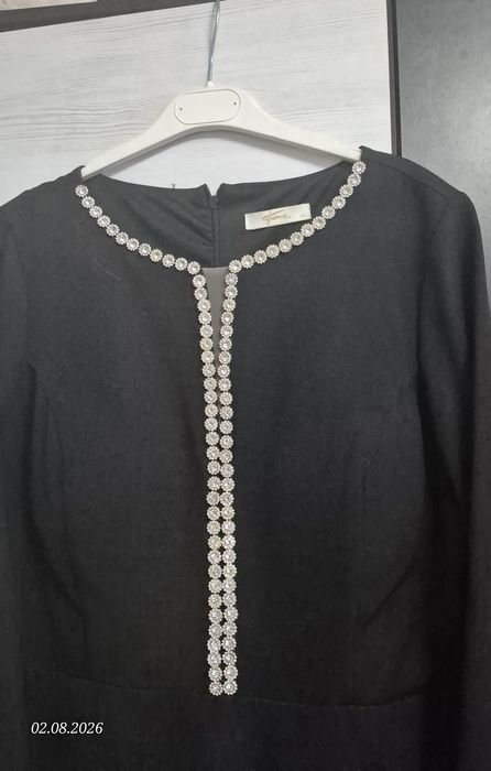 Rochie neagra nr.48 cu stras si franjuri