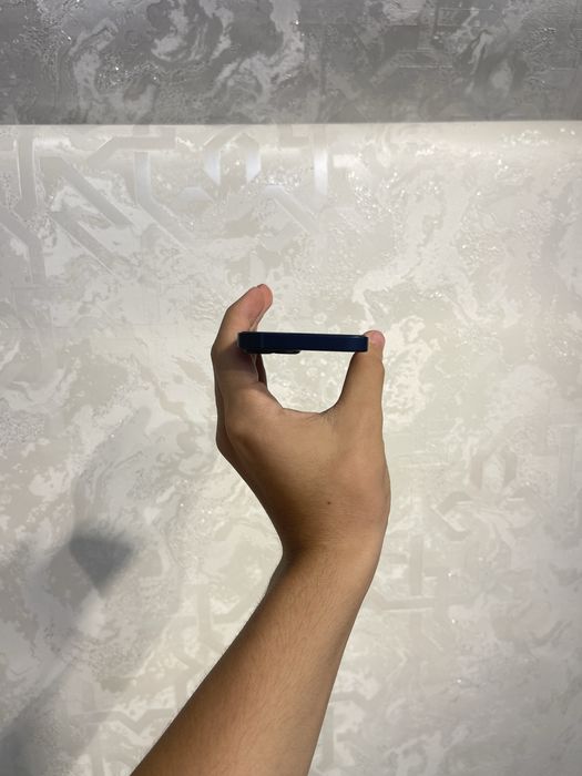 IPhone 13 mini sotiladi
