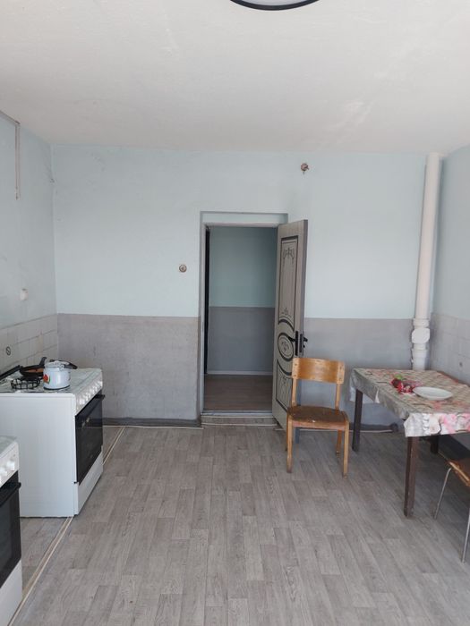 Продаётся квартира в бывшем общижитие!