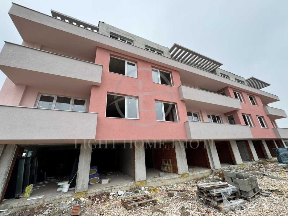 Реф. 2575 Двустаен с АКТ 14 / Остромила