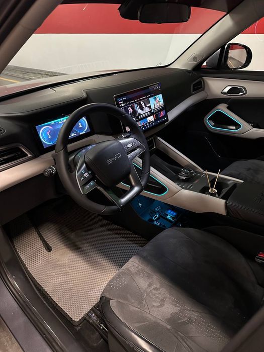 Продаётся автомобиль