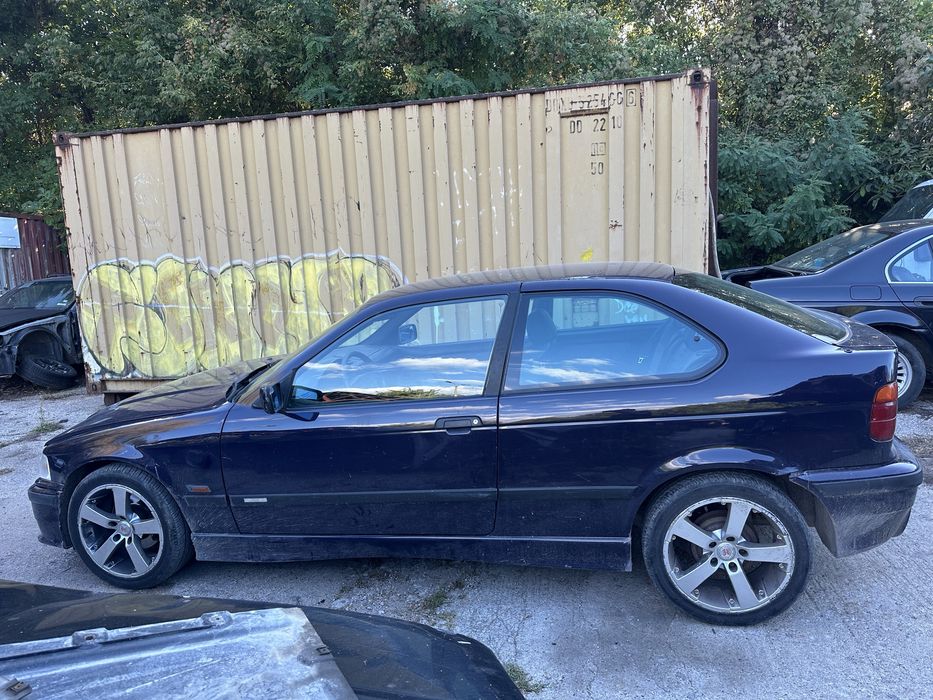 Bmw e36 компакт М пакет шпер НА ЧАСТИ