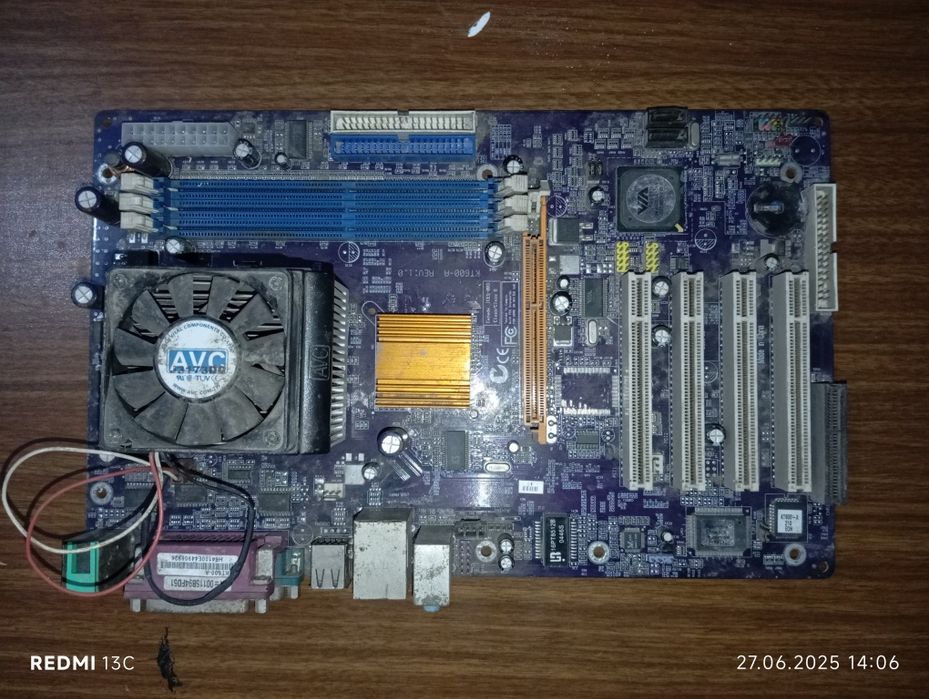 Продам материнские платы