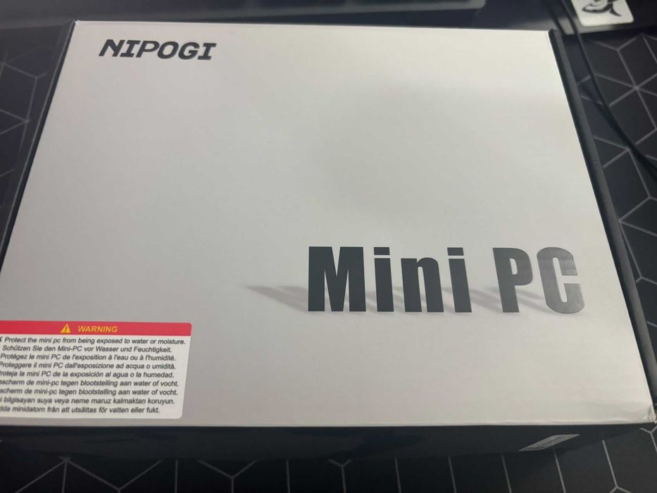 MiniPC NipoGI AMD Ryzen 7 7730 16GB RAM