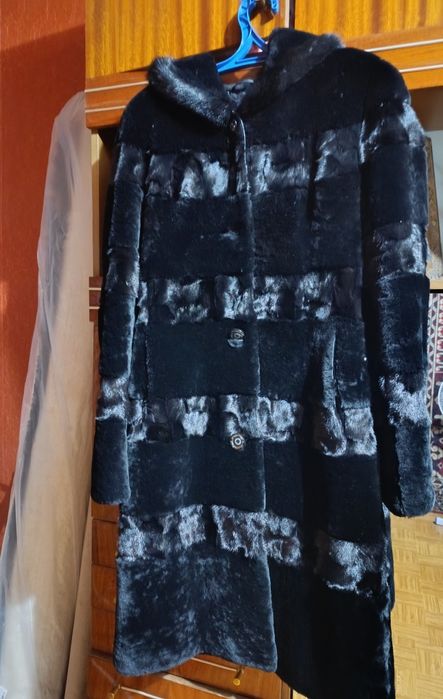 Продам шубу, мутон.