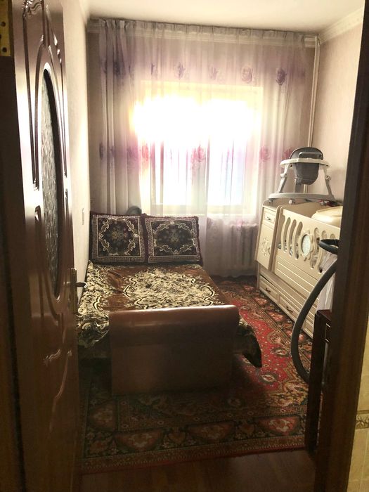 Продаётся 5-ти комнатная квартира