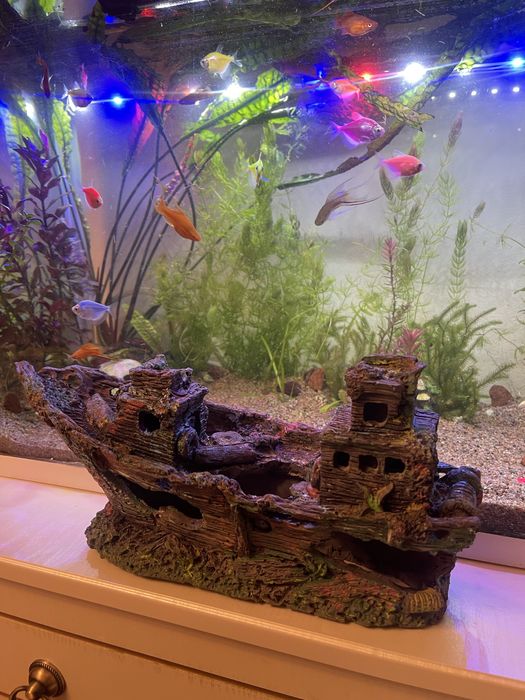 Продам аквариум 150литр и 40 литр