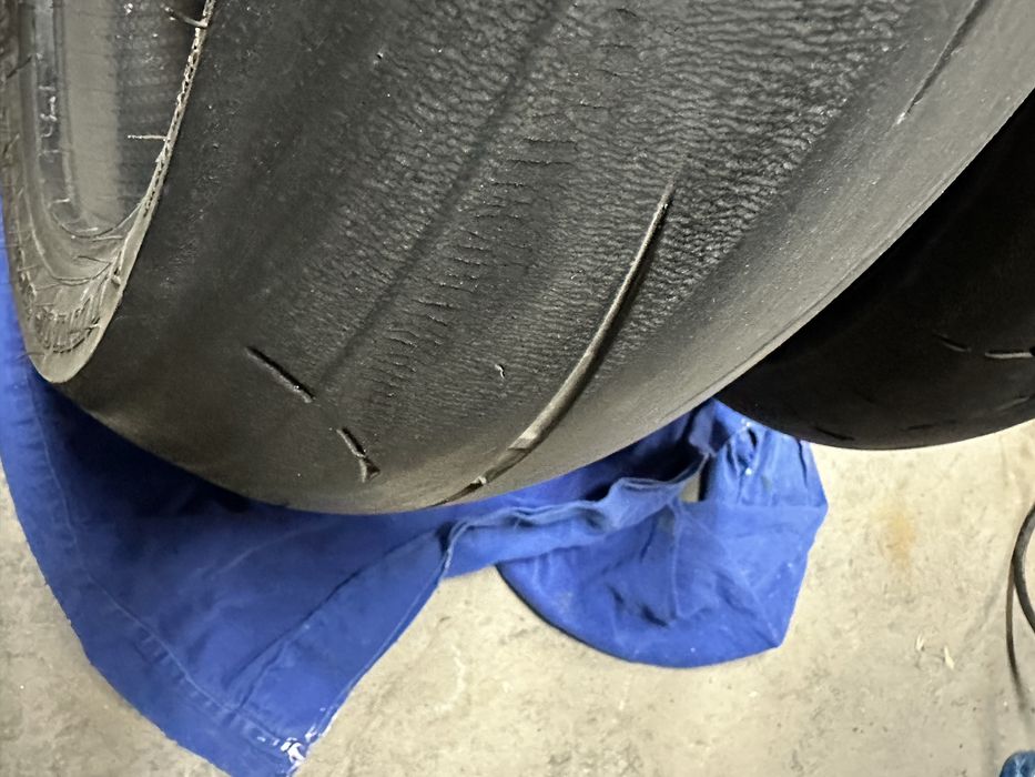Гуми Dunlop D211 DOT24 190/55/17