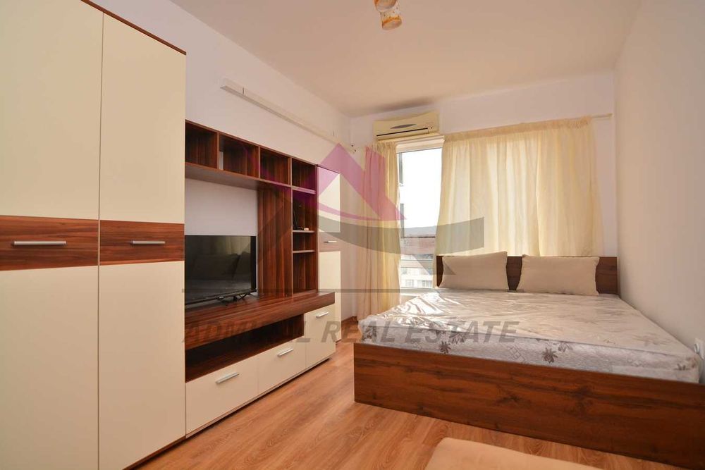 Дава се под наем Двустаен апартамент в Варна, Колхозен пазар - 55 кв.м за 460 € - Снимка #1