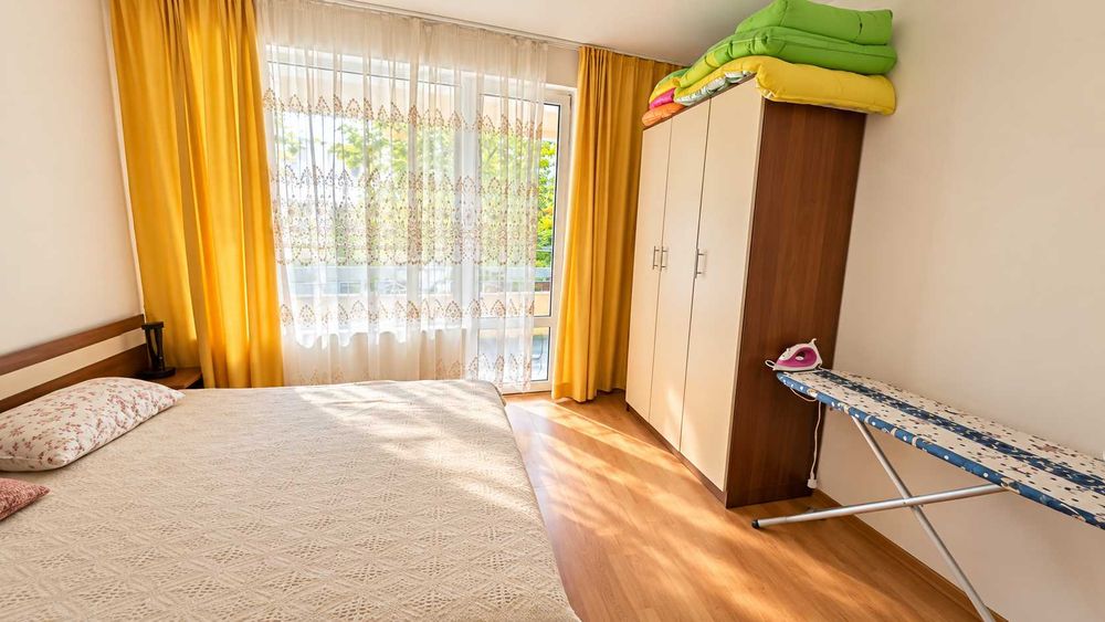Продава се Двустаен апартамент в к.к. Слънчев бряг - 70 кв.м за 1343 €/кв.м - Снимка #5