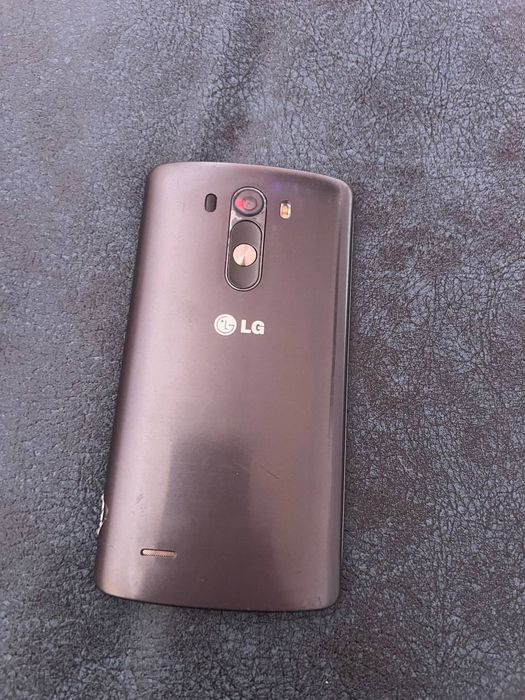 telefon lg korobka yo