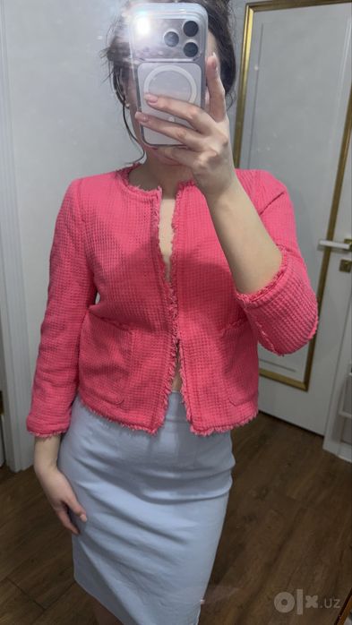 Розовый твидовый пиджак Zara