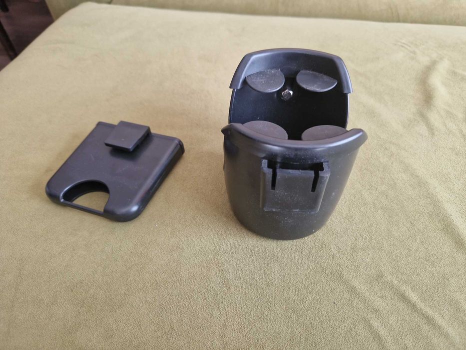 Поставка за чаша и телефон за бебешка количка