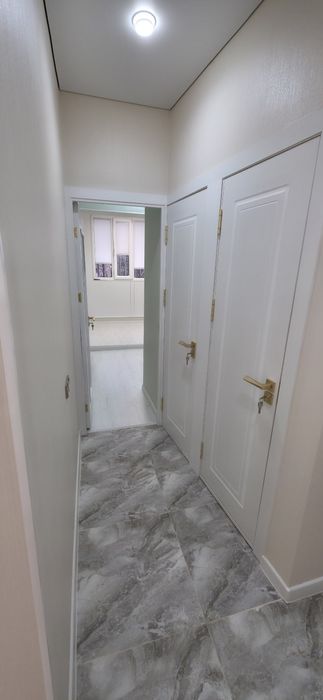 Продам на ЭКО базаре 2в3/2/4