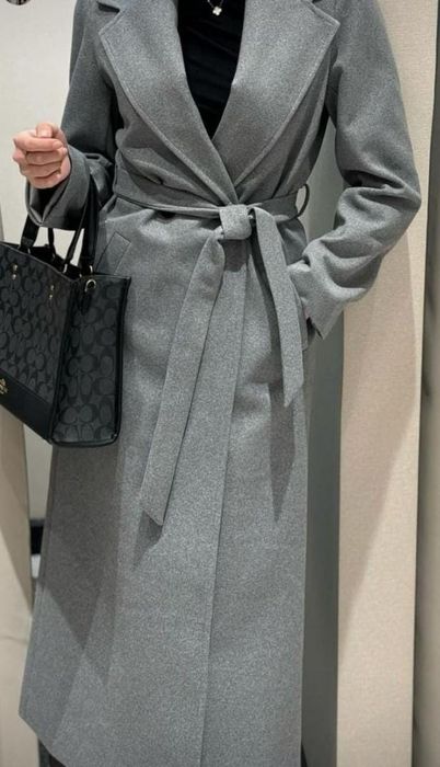 Продам куртку абсолютно новая