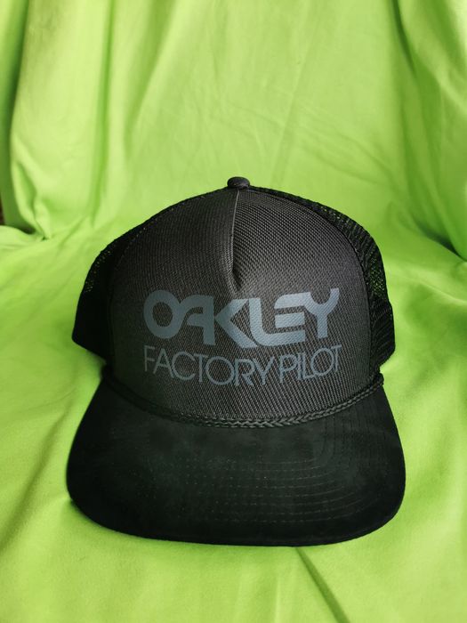 Sapca Trucker Mammut Oakley S/M Salewa  La Sportiva Arcteryx Salomon