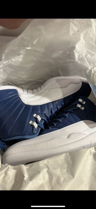 Air Jordan retro 1 High OG , jordan retro 5 “Burgundy” ,