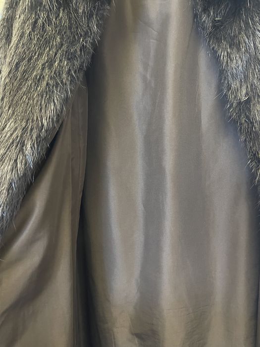 Длинная теплая шуба