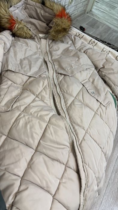 Продам зимнюю куртку