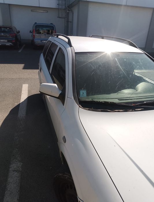 Vând  mașină de munca sau pentru rabla