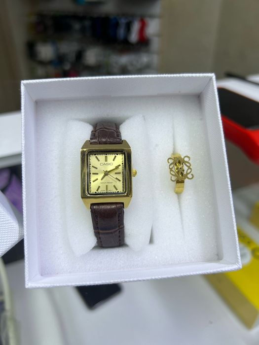 Подарки для женщин