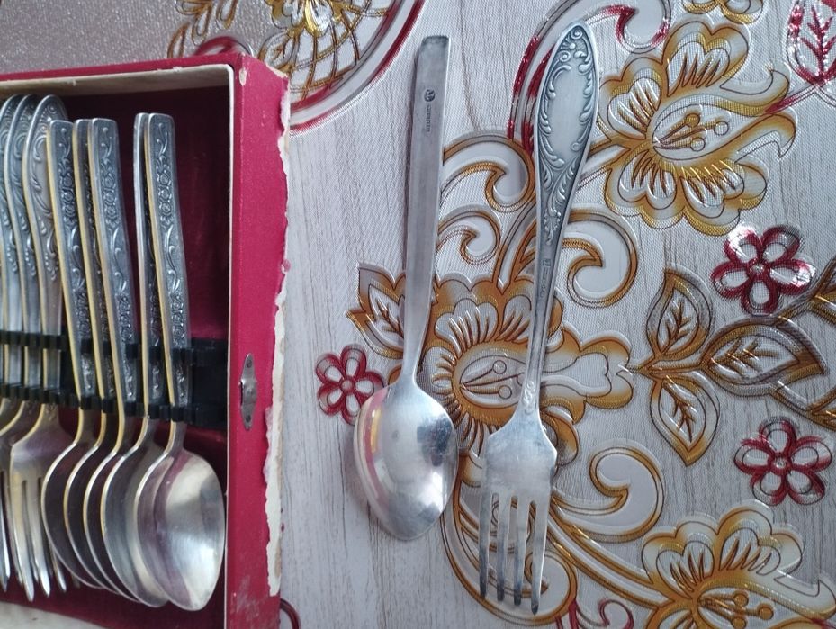 Продаётся мельхиоровые ложки