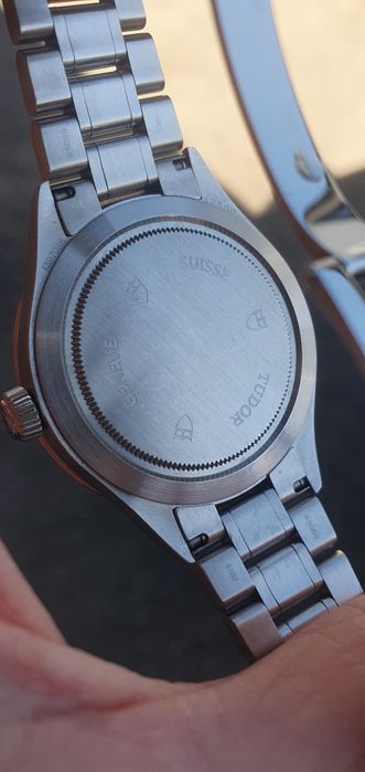 Tudor Style schimb Omega, Breitling, Longines