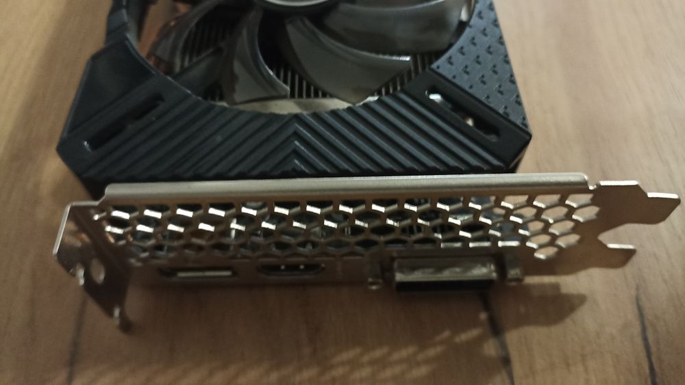 Palit Geforce GTX 1660 видеокарта