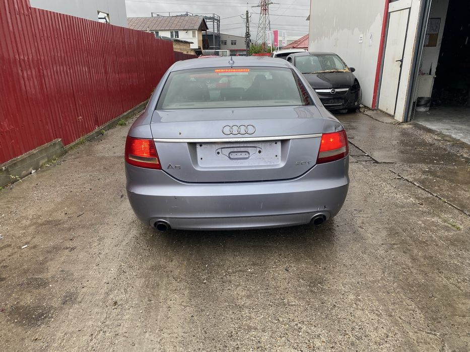 Dezmembram Audi A6 C6 2.0 benzina BPJ
