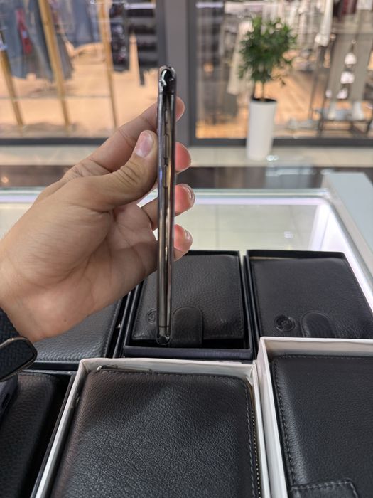 Iphone 11 Pro radnoy