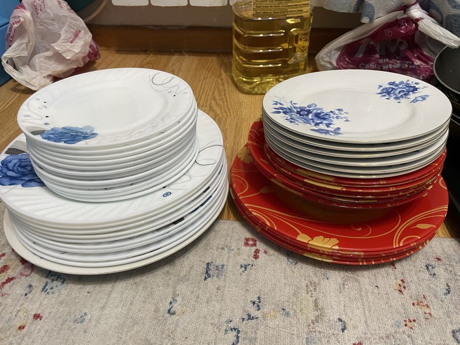 Тарелки посуда Срочно