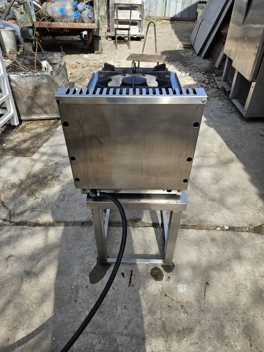 Газов Котлон 2-ка. Настолен  със Защита Пилотен пламък със стойка маси