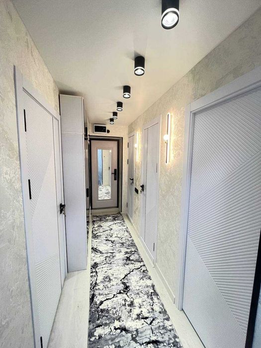 Своя Метро Чиланзар 3*4/3/4 Кирпичный дом   70 м²   93000  у, е.