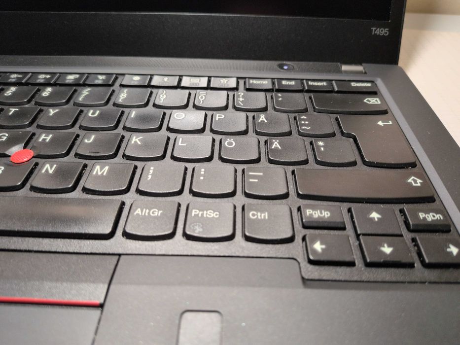 Лаптоп LENOVO ThinkPad T495  с 2 години ГАРАНЦИЯ