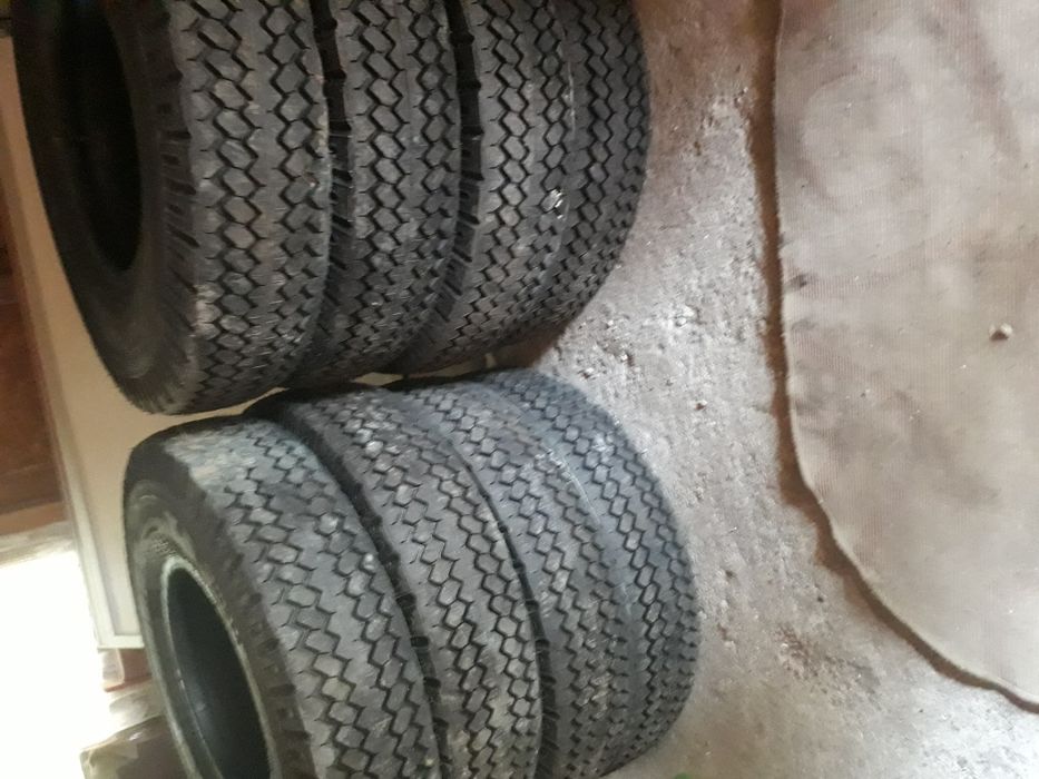 PIESE UTILAJE Cauciucuri noi 1100 x20