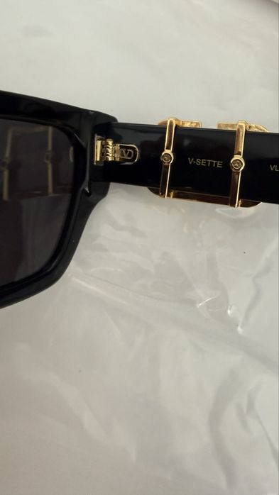 Слънчеви очила Valentino