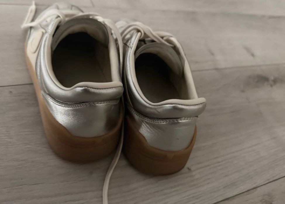 Sneakersi valentino garavani dama