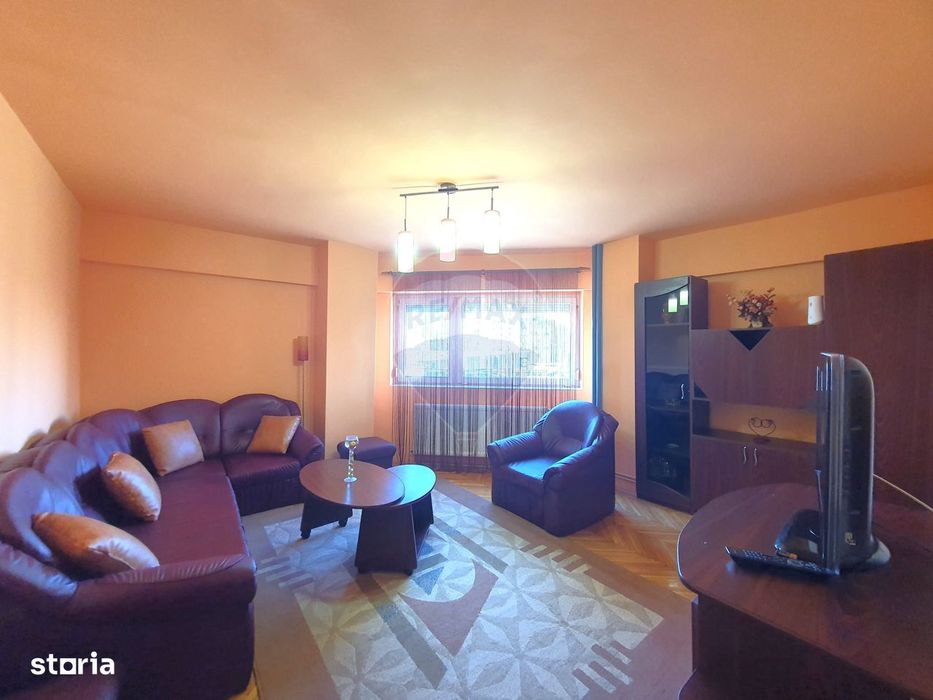 Inchiriez apartament 2 camere Vlaicu, decomandat, etaj 2, centrală gaz